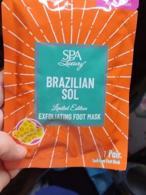 Brazilian sol foot mask